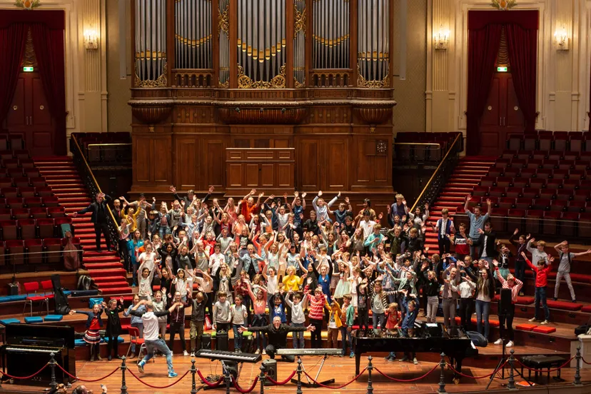 1703 bc6047f7fc85f19e251f73dc271502ac