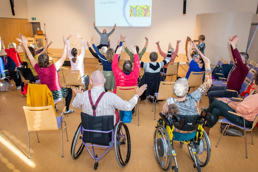 1811006 dansen met patinten 5585