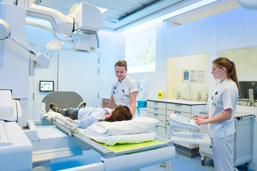 181123 combi diagnost kamer radiologie mr 3446