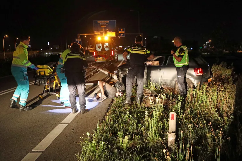 2019 08 21 fpmb0202 waalwijk n261 afrit auto lantaarnpaal