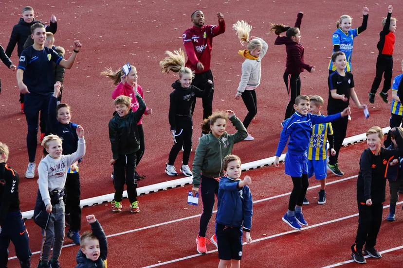 20191106 waalwijk kickoff go running 04 ramonmangold