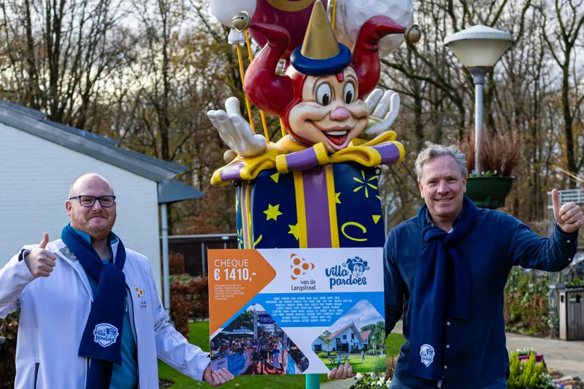 20201204 foto overhandiging 3 defintief