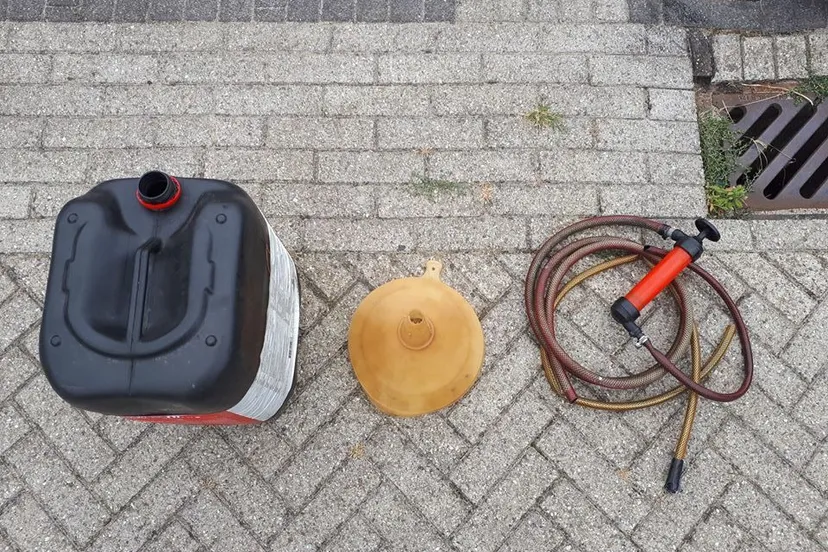 39161569 272308586705085 3890341798593167360 n