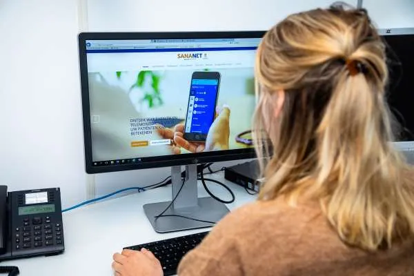 4155034d 0349 4f5d 9e7d af66ea8cd842