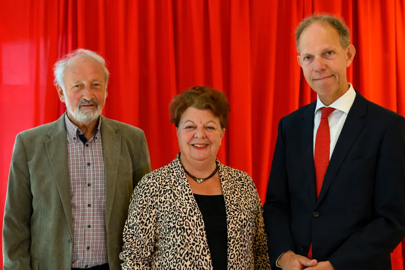 419 ca7b72358514c8492dd776b79bd6da03