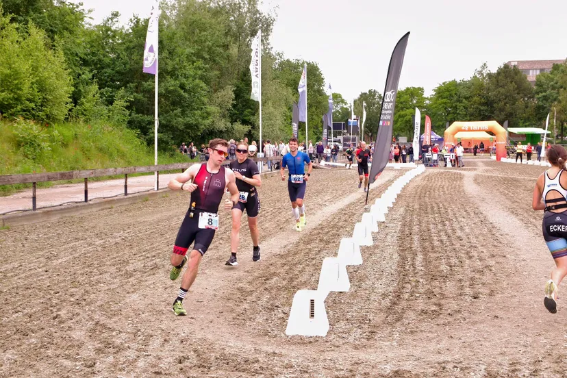 actie foto 2024 tanis triathlon