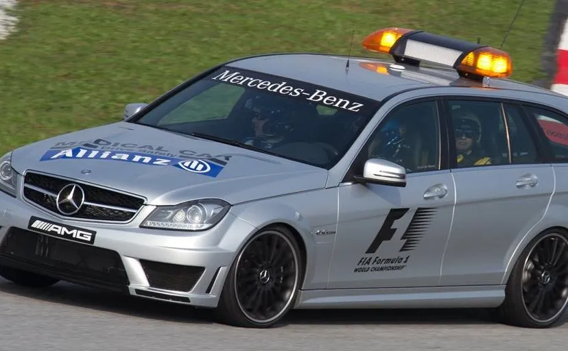 afbeelding medical car