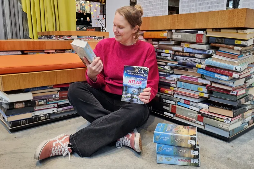 boek uit en nu promotiefoto