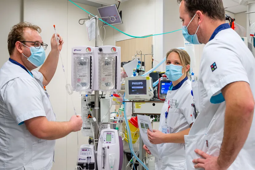 brabantse ziekenhuizen leiden samen meer op