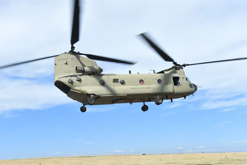 ch 47 chinook 2657123 1280