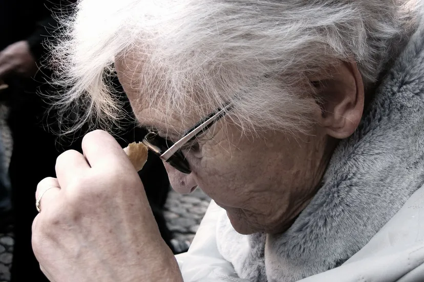 dependent 100345 1280