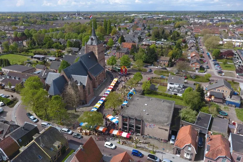 dronefotokerkplein