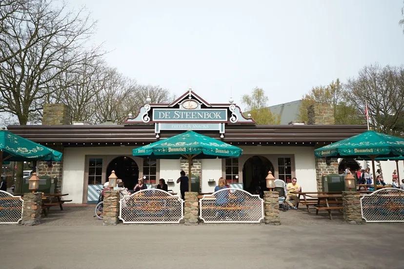 exterieur de steenbok 1280x847px e nr 8717