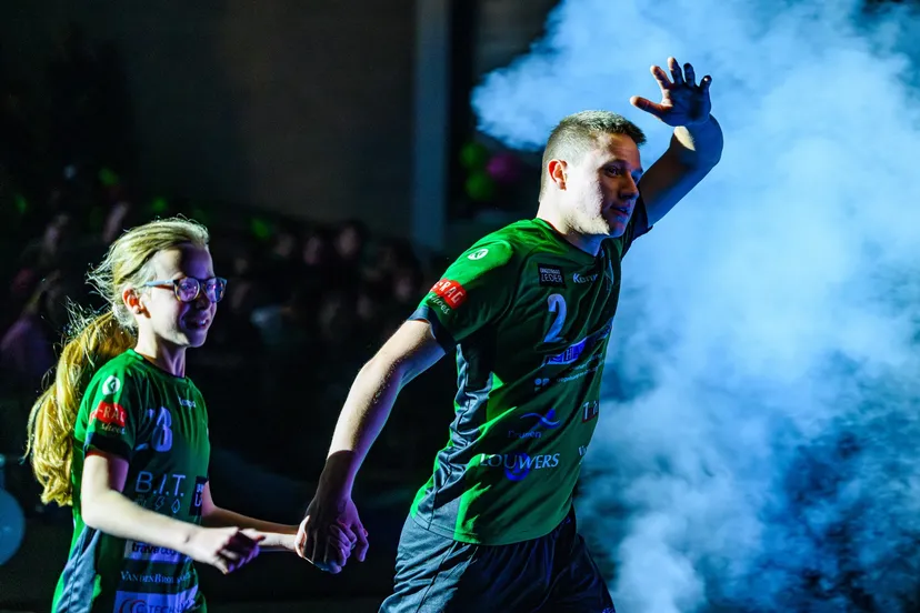 fotoreza tachos uni verde bot nk a jeugd 20 04 24 72