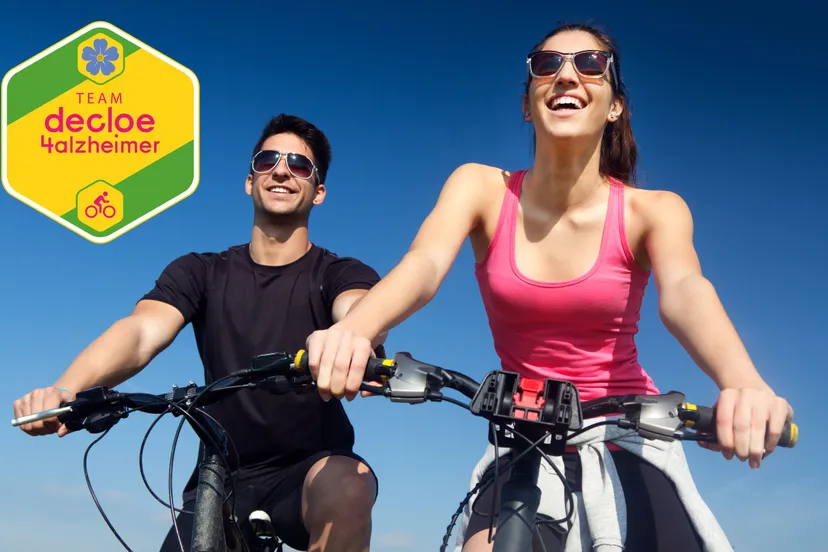 happy young couple teamlogo 002