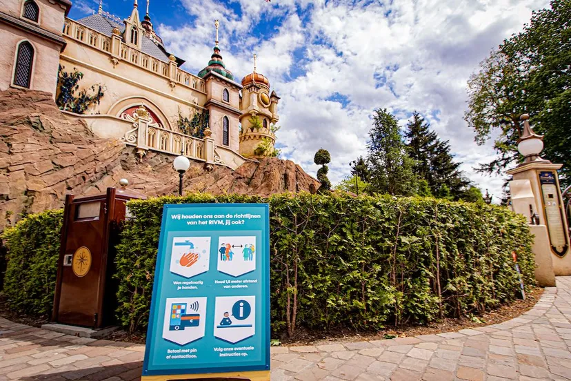informatiebord bij symbolica efteling 2020
