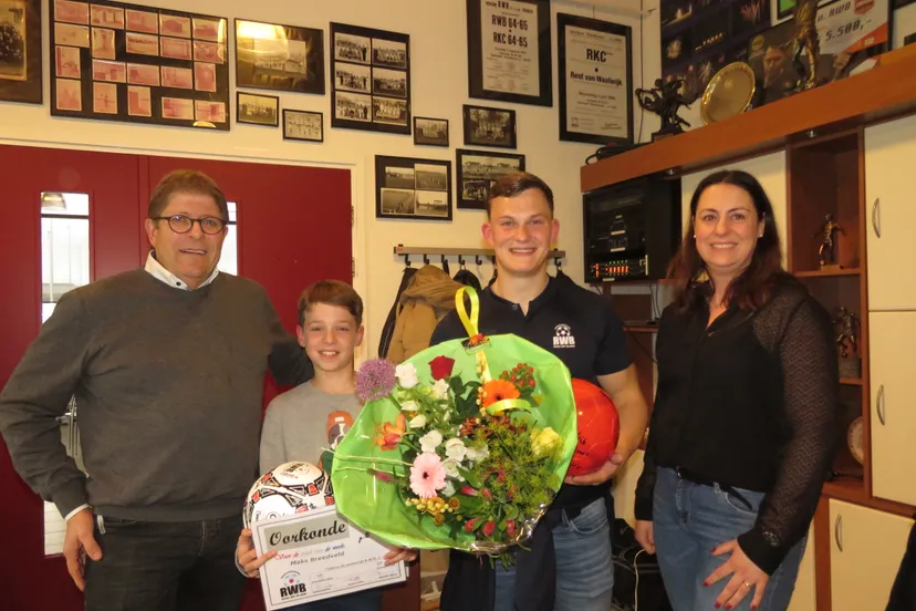 man of the match en pupil van de week bij rwb dhv a