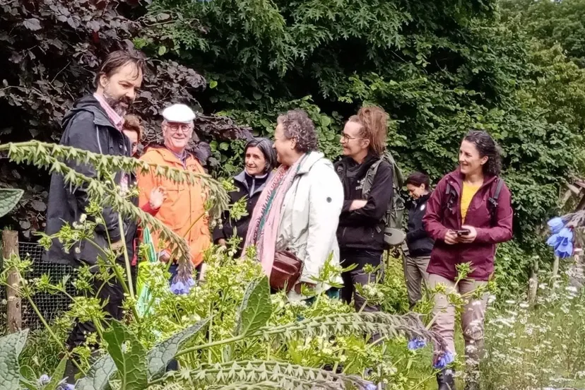 marleen rechts op bezoek in boekel