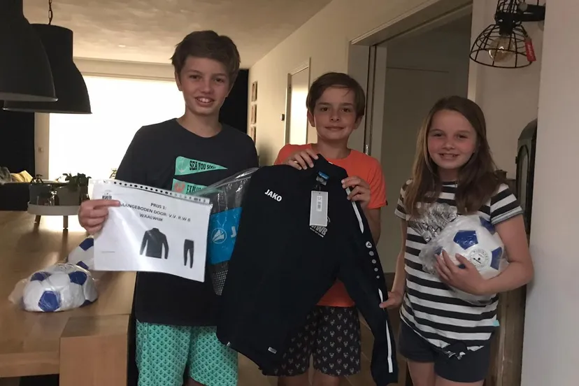 prijswinnaars rwb voetbalquiz