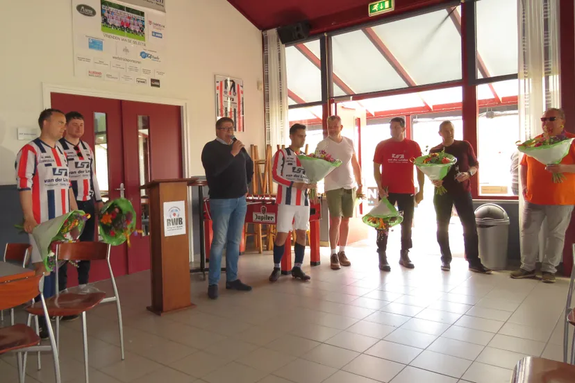 rwb 5zon huldiging a