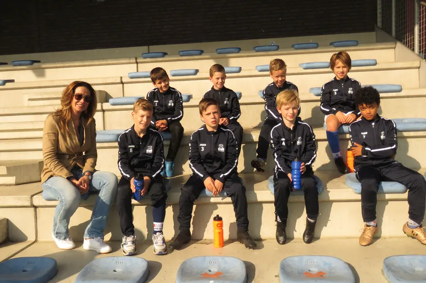 rwb jo10 1 nieuwe trainingspakken 2