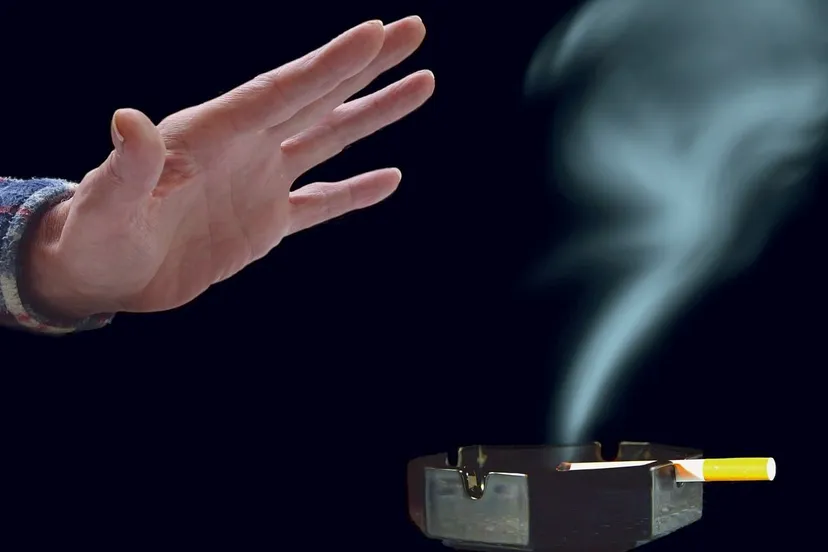 smoking 3601594 1280