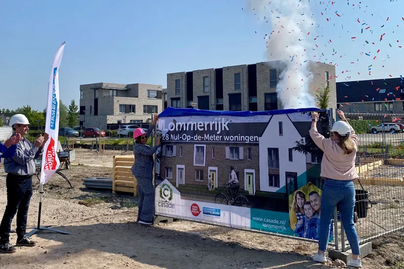 start bouw lommerrijk confetti