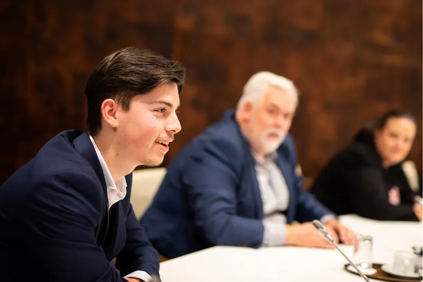 starters milos boksan3