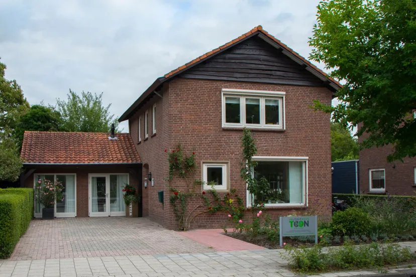 toon jan de rooystraat 15 waalwijk