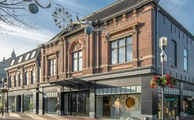 waalwijk teekenschool 2200096130 4225644375