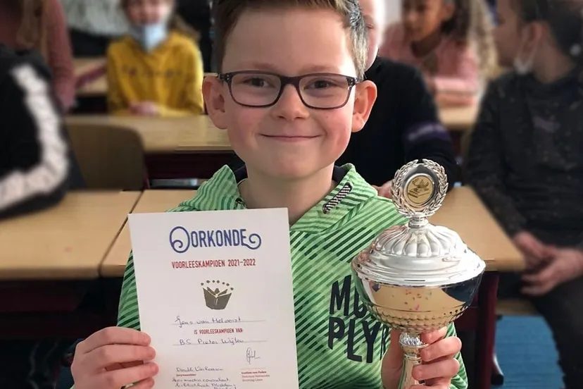 winnaarvoorleeswedstrijdwaalwijk2022