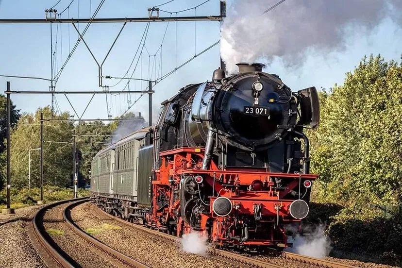 locomotief br23 rijtuigen