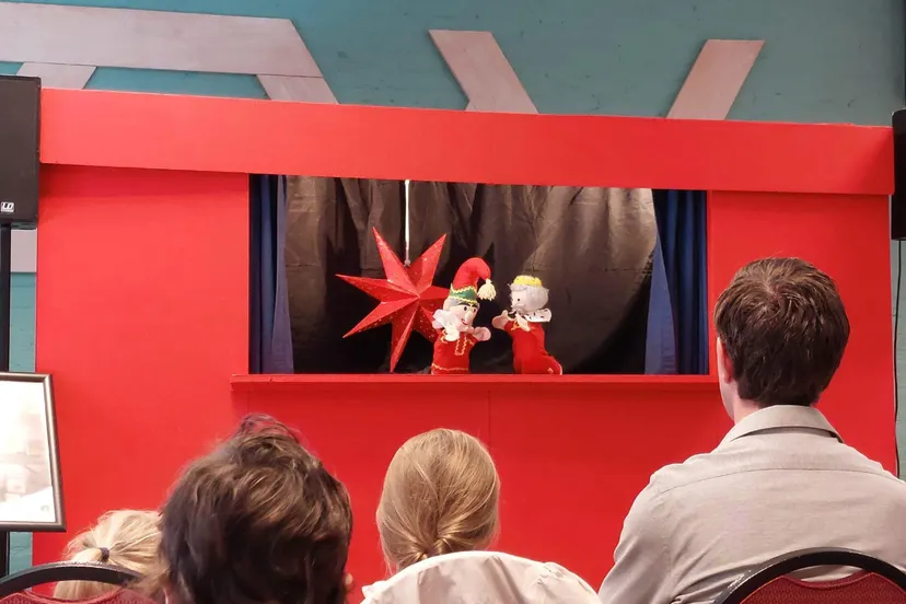 poppenkastvoorstelling