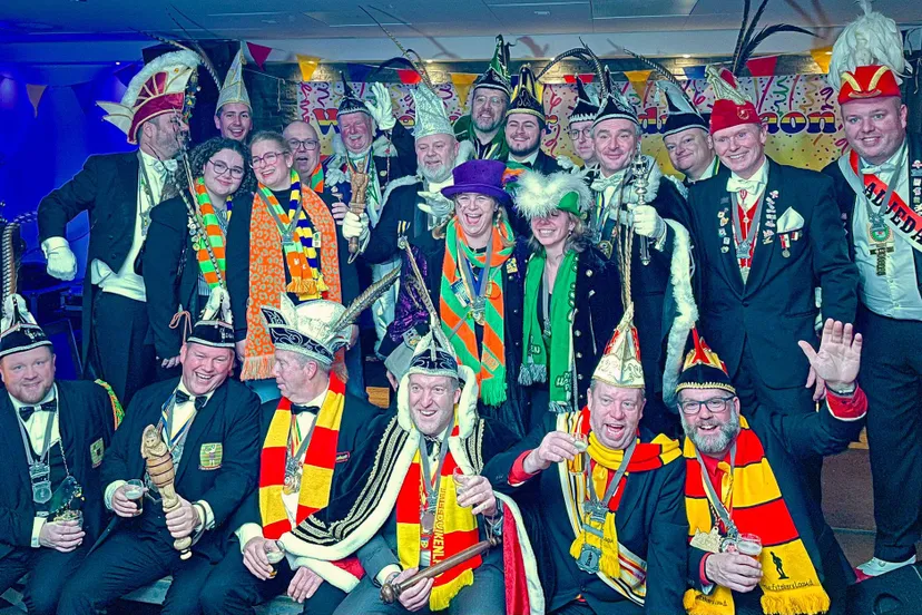 groepsfoto met alle hoogheden