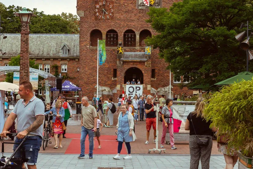 53825218972 f27e409e97 o