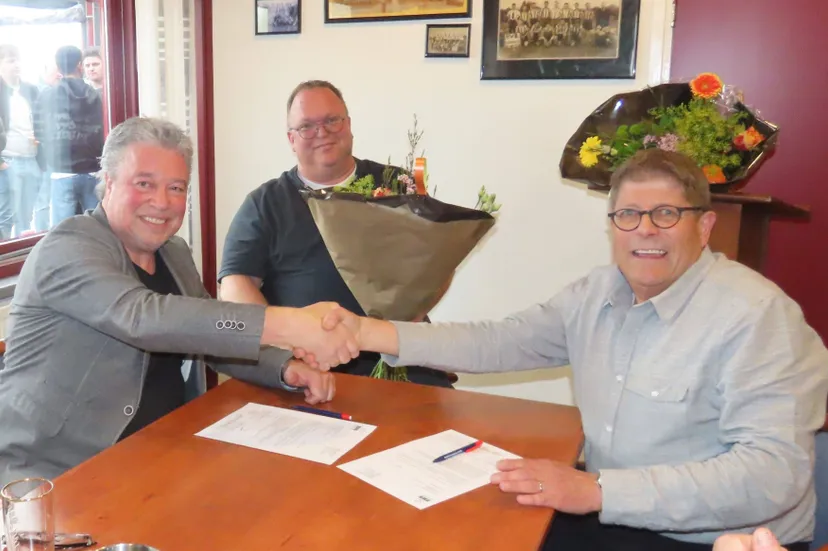 pg van den meijdenberg