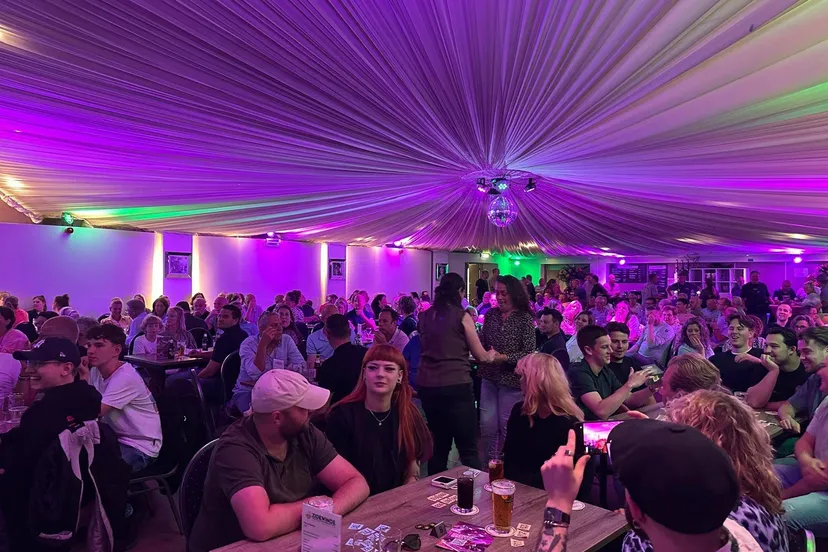 12275702 32d0 4ee8 a6a1 11820b38dad5