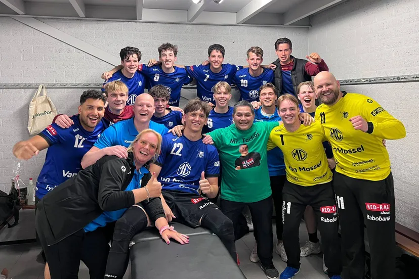 2025 05 de 17e groepsfoto tachos hs1 dd 17 mei na wedstrijd tegen quintus