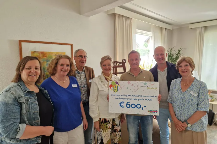 uitreiking rkc caravalsshirt