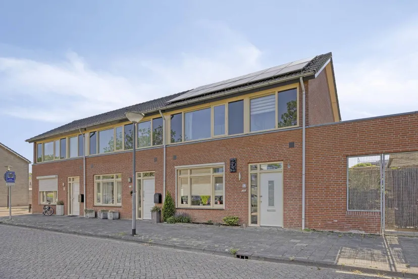 cms visual 2027229jpg 1747917078 1920x1279 07 eb80c24e96