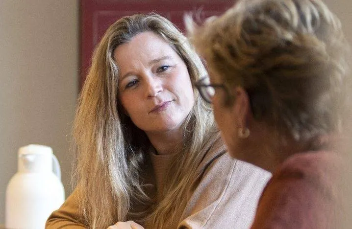 afbeeldingvrouwen 25-49