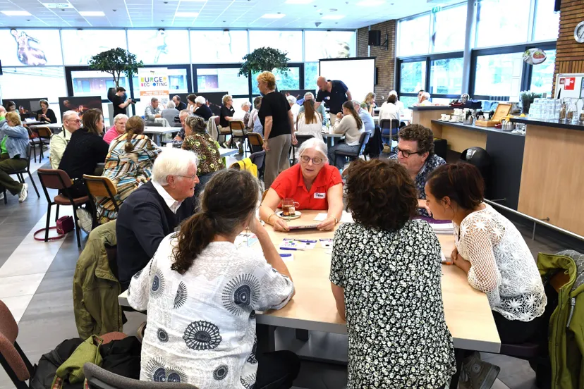 166730_20250920_WAALWIJK BURGERBEGROTING_JST5078_5568x3712