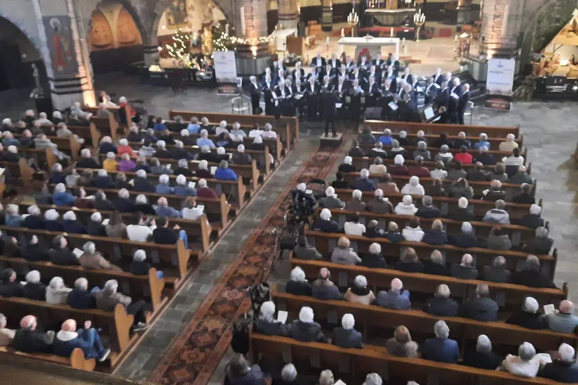 603052612_1677362983666715_73516188887023035_n