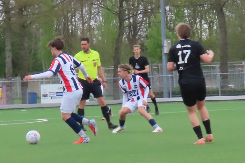 RWB 1-Schelluinen 1