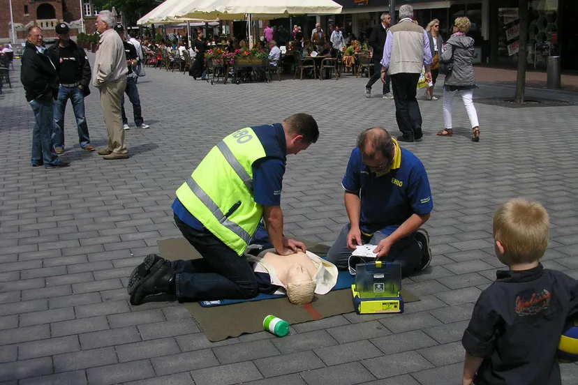 verenigingenmarkt 2011 018
