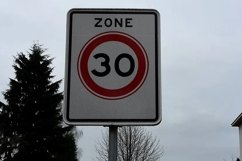 30 km zone