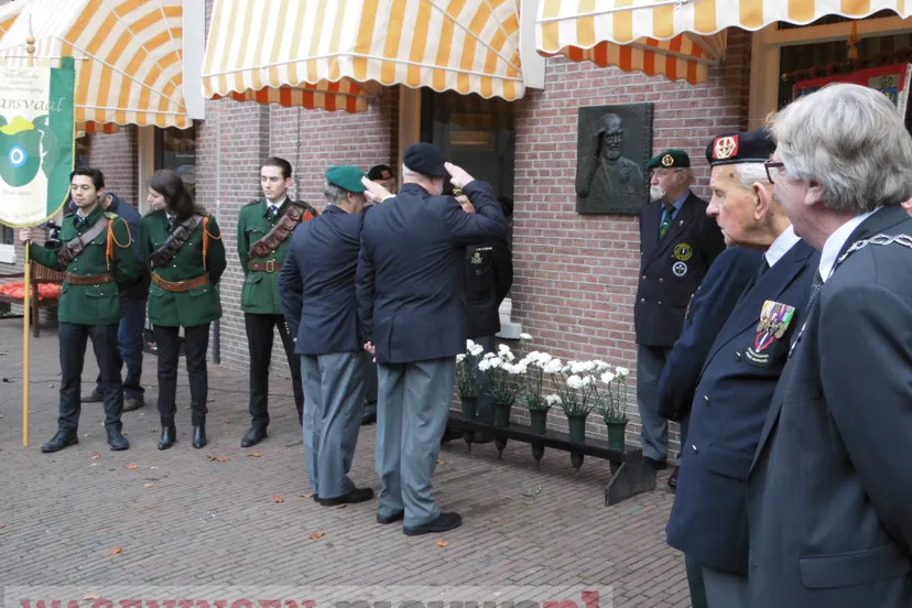 adoptie plaquette pr bernhard 1 12 17 25