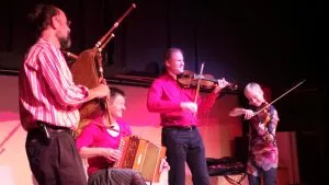 cdnnieuwsnlmediasites36620171002122642cultuurinwageningennlwp contentuploads201710fotobal2 300x169 3f077540ea99097919b3e7a50a701392cfab7e3d 7e4261fcb0d922966f83023862819cefb1c3d8c0