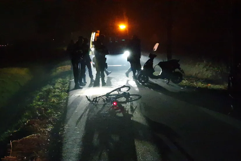 fietser en scooter 03 12