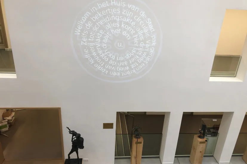 gedicht met hal liggend